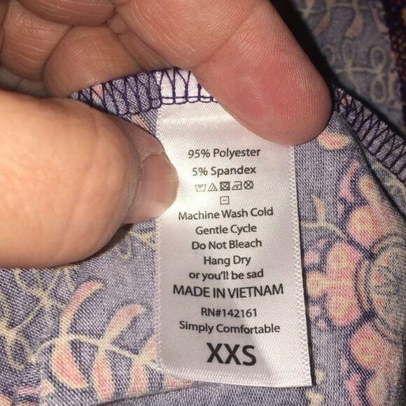 Lularoe Irma Short Sleeve T-Shirt Size XXS  Scoop neckline Floral Print Blue and - Picture 5 of 5